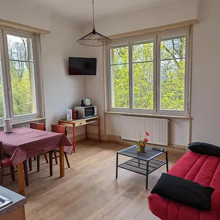 Apartman Roux Staffelfelden
