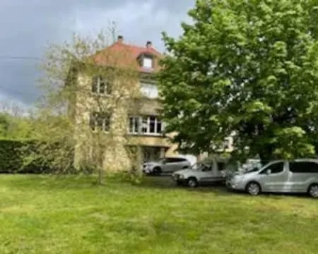 Roux Apartman *